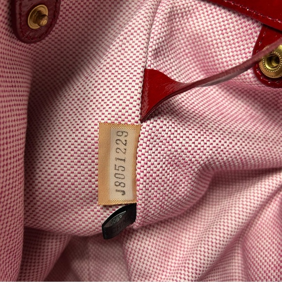 Vintage DOONEY & BOURKE Medium Bordeaux Cindy Tote Shoulder Bag Rare J8051229 - Picture 12 of 14